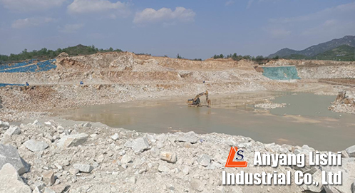 鈉長(cháng)石在陶瓷玻璃行業(yè)集中度有望持續提高